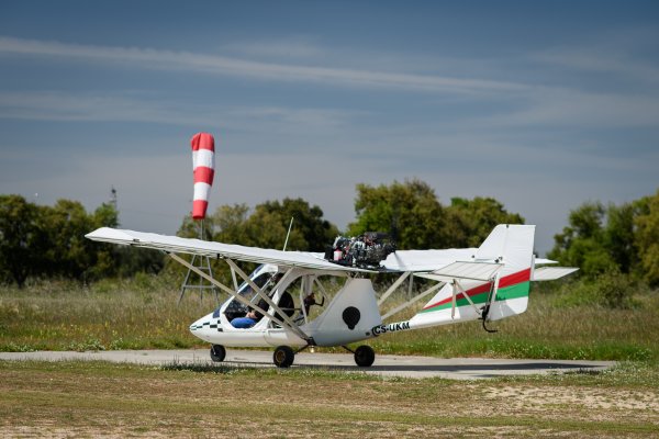 Advert photo